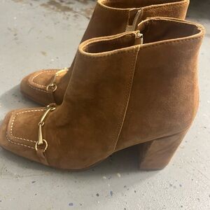 Gucci Style Horse Bit Italian Boot Suede like new